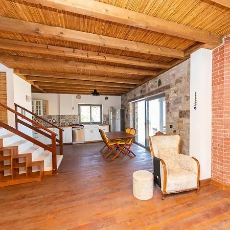 1 Bedroom Private Duplex House With A View - Nyaraló