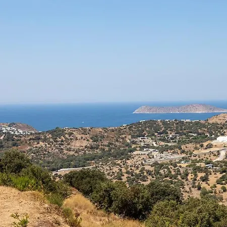 1 Bedroom Private Duplex House With A View - Nyaraló *